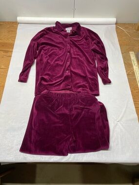 Velvet Button-Front Pajama Set in Berry